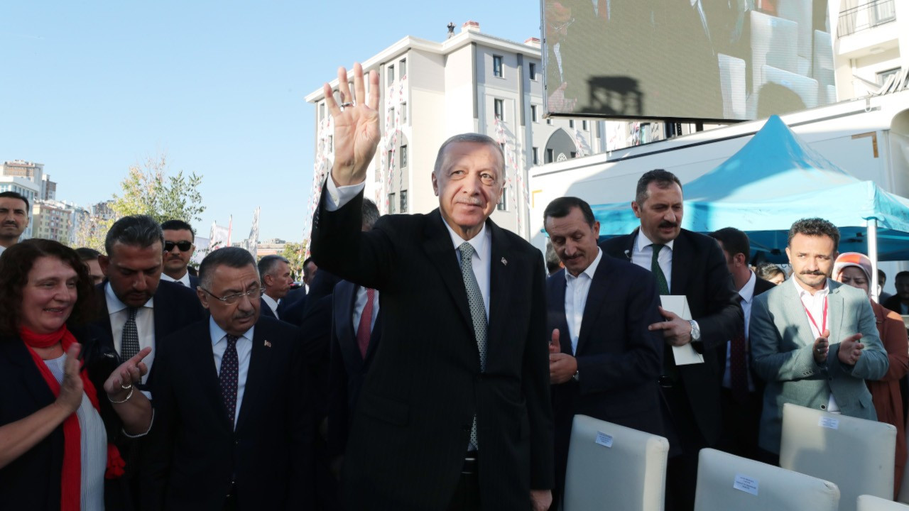 Erdoğan'ın hedefi Soyer: Bunun babası da aynıydı, kendisi de aynı