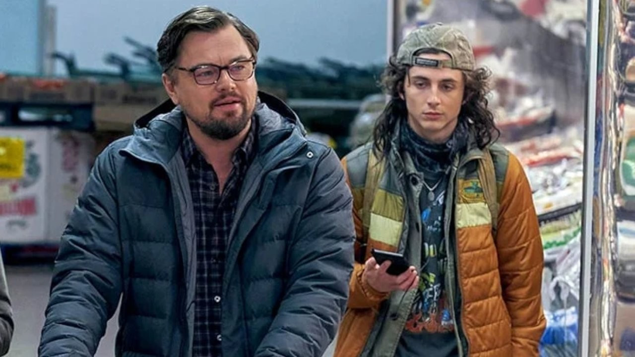 Leonardo DiCaprio'dan Timothee Chalamet'ye kariyer tavsiyesi: Süper kahraman filmlerinde oynama