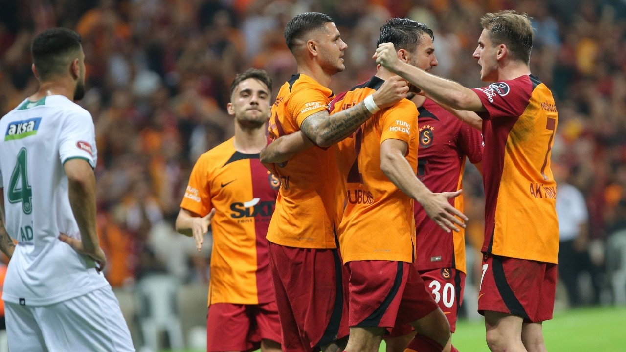 Galatasaray liderliğe yükseldi