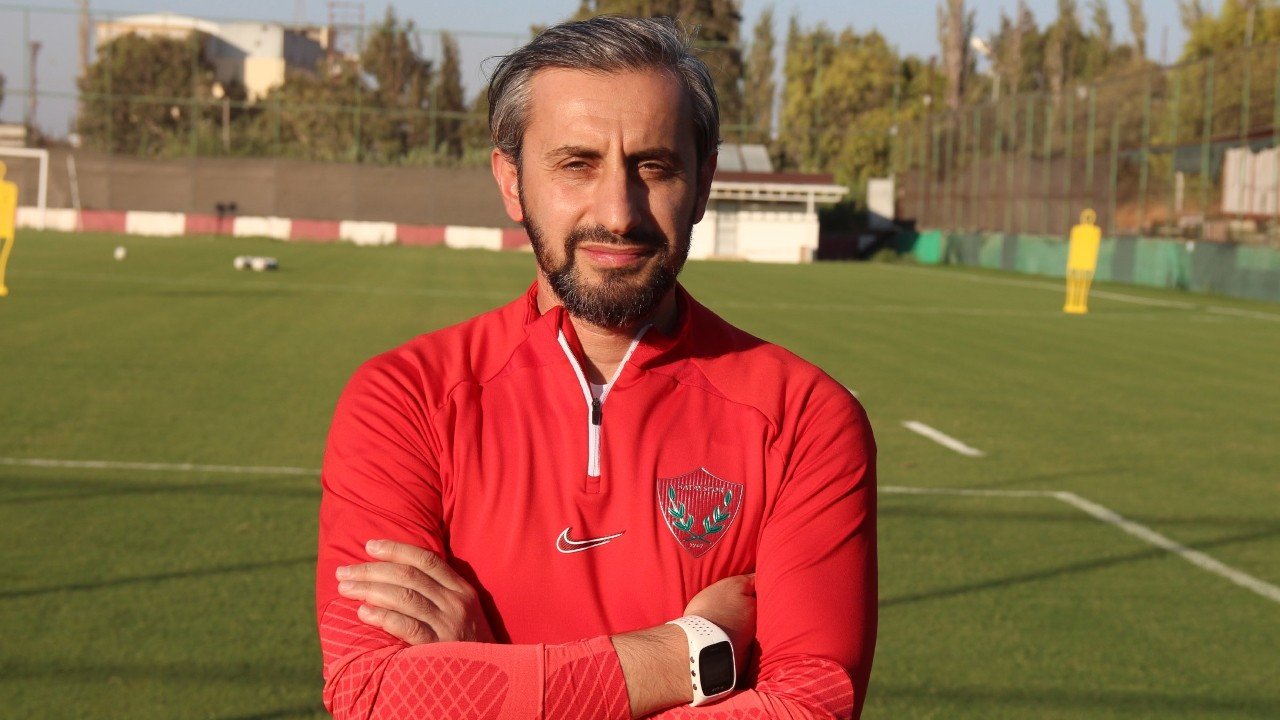 Hatayspor'da teknik direktör Serkan Özbalta istifa etti