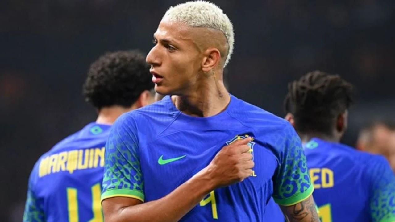 Brezilyalı Richarlison'a maçta ırkçı saldırı