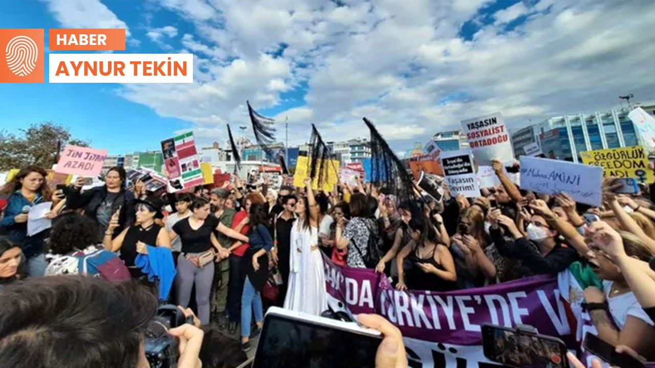 Kadınlar, Mahsa Jîna Amini için İstanbul'da eylem yaptı