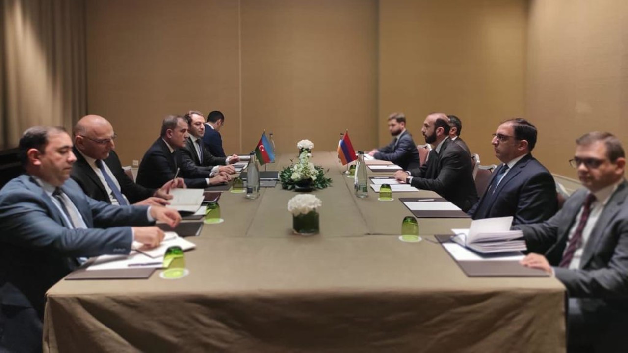 Brüksel'de Ermenistan-Azerbaycan görüşmesi: İlk açıklamalar