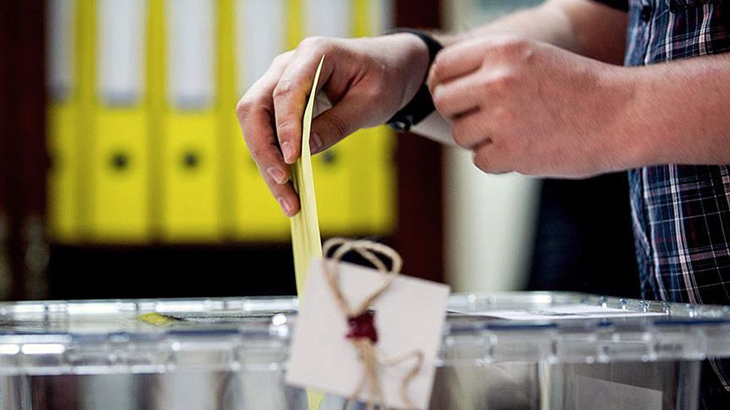 5 ilde seçim anketi: AK Parti kalelerinde oy kaybediyor - Sayfa 2