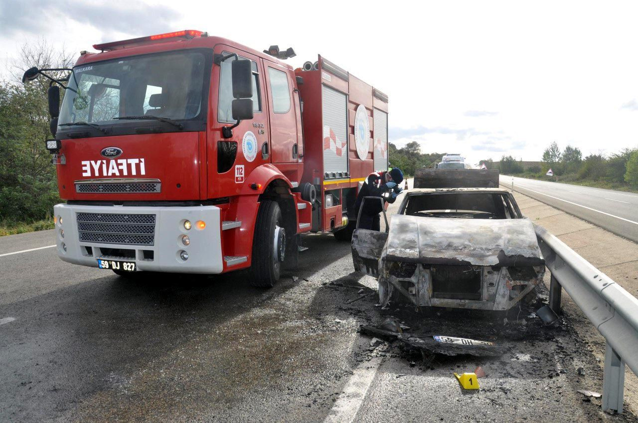 Otomobildeki oksijen tüpü patladı: Baba öldü, oğlu ağır yaralı - Sayfa 1