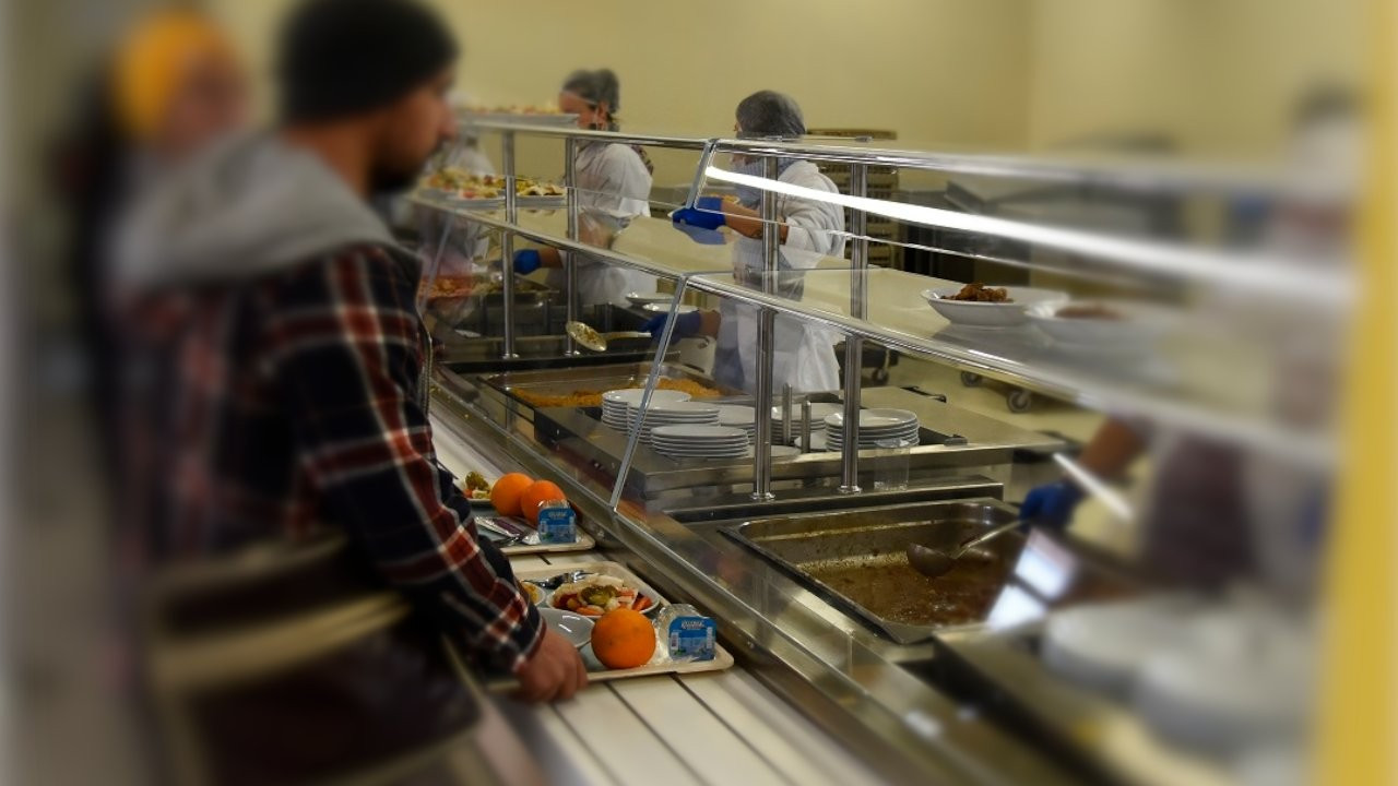 CHP'li Girgin'den 'tüm öğrencilere ücretsiz yemek' teklifi