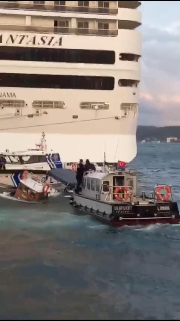 Karaköy'de batan teknedekileri deniz polisi kurtardı - Sayfa 4