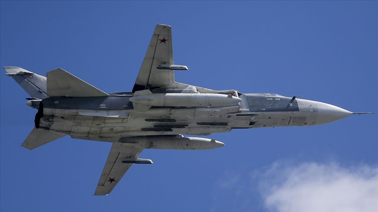 Rusya’da Su-24 tipi savaş uçağı düştü