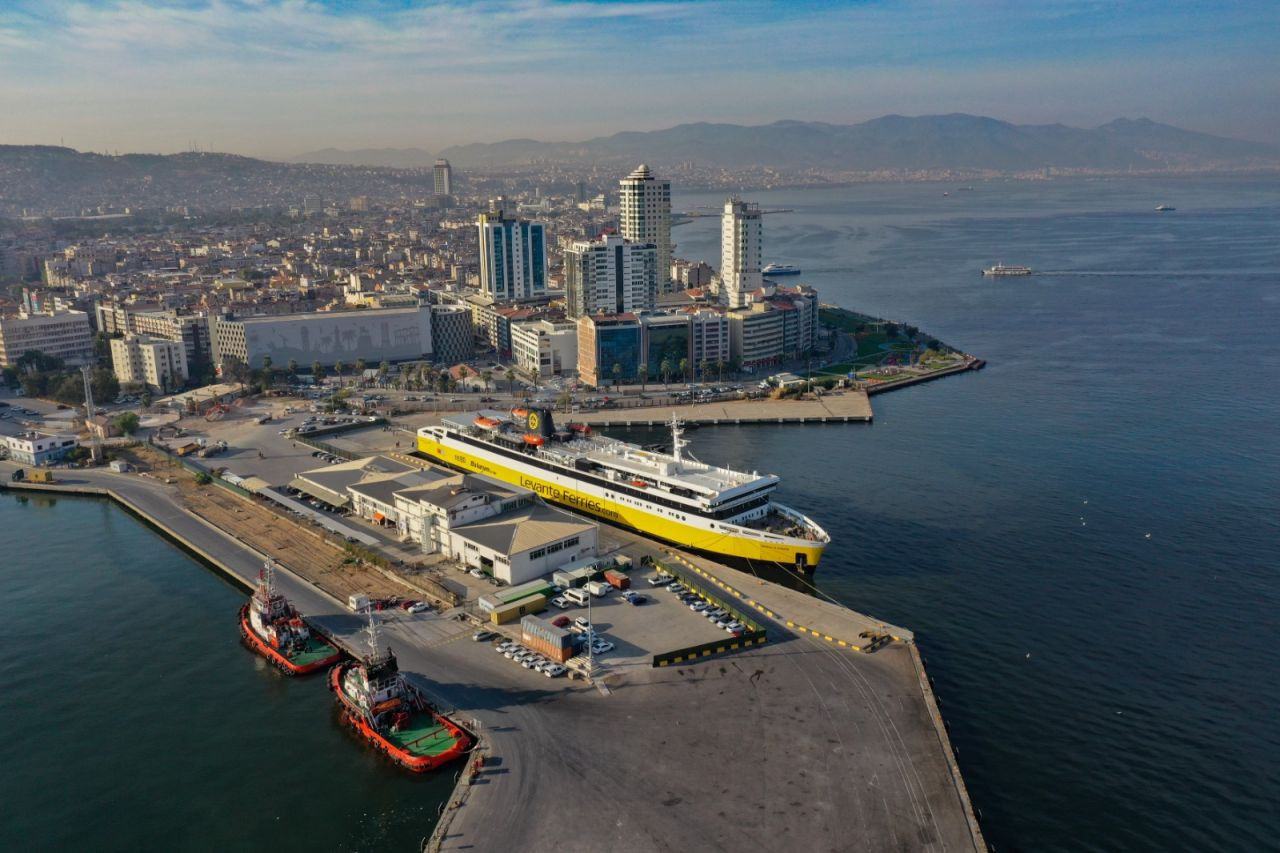 Selanik-İzmir feribot seferleri başladı: Gidiş dönüş 150 euro - Sayfa 2
