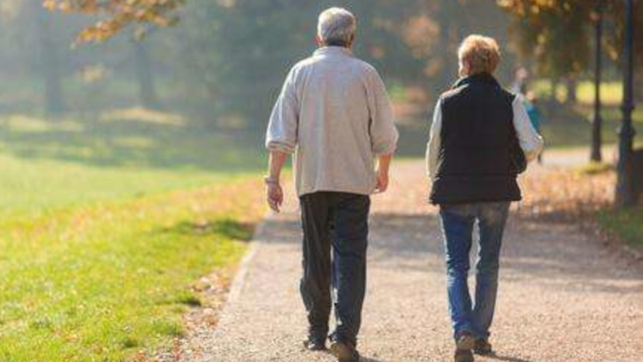 Araştırma: Erkekler biyolojik olarak kadınlardan hızlı yaşlanıyor
