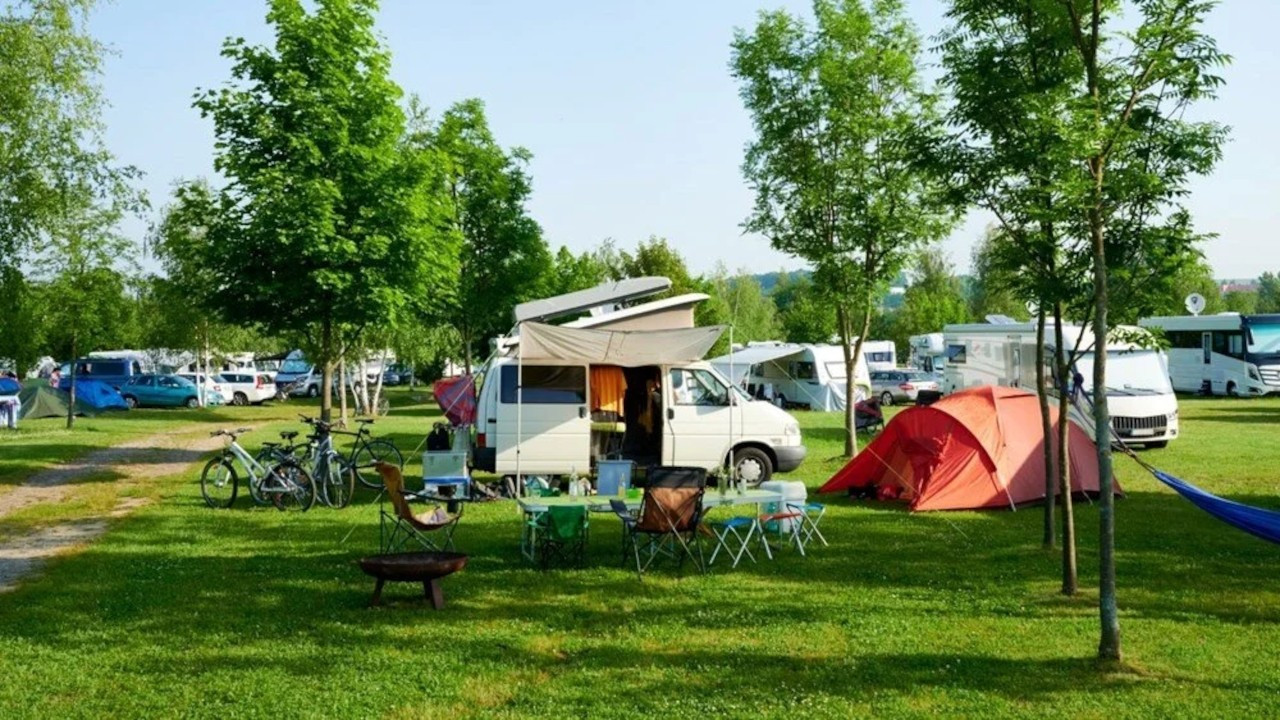 CHP'den çadır ve karavan vergisine tepki: İhbar mı ettirecekler?