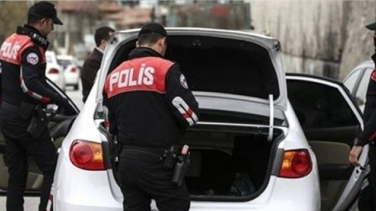 İddia: AK Partili başkanın korumaları uyuşturucuyla yakalandı