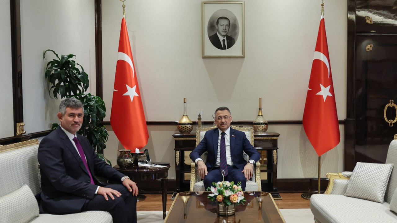 Cumhurbaşkanı Yardımcısı Oktay, Büyükelçi atanan Feyzioğlu'yla görüştü