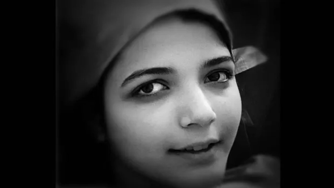 İran'da 16 yaşındaki Panahi marş söylemediği için öldürüldü