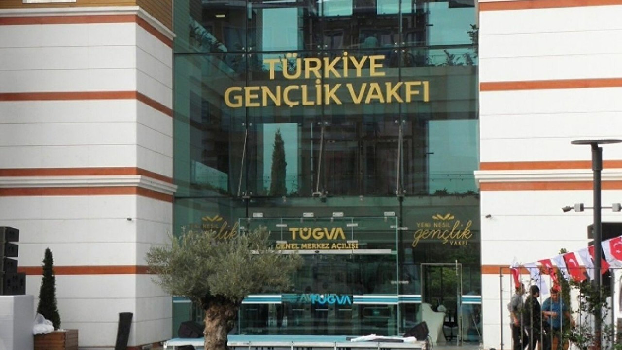 'AK Partili belediyeden TÜGVA’ya otobüs tahsisi' iddiası