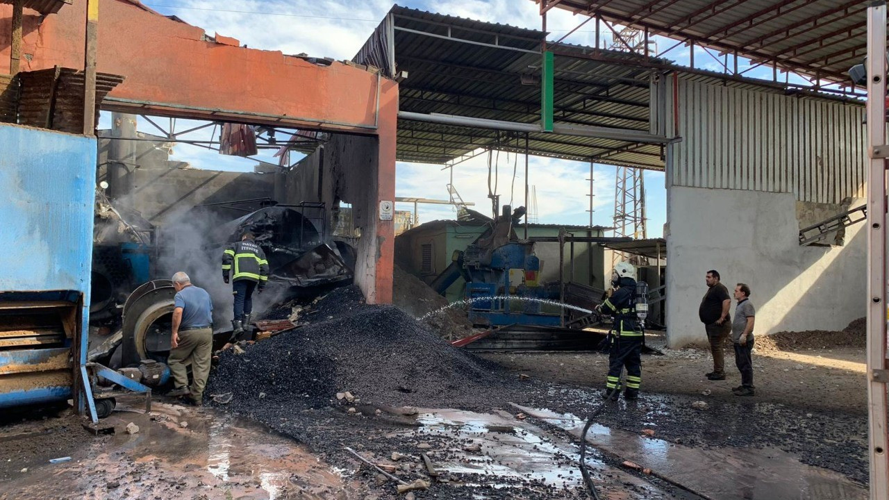 Yağ fabrikasında patlama: 2 işçi yaralandı