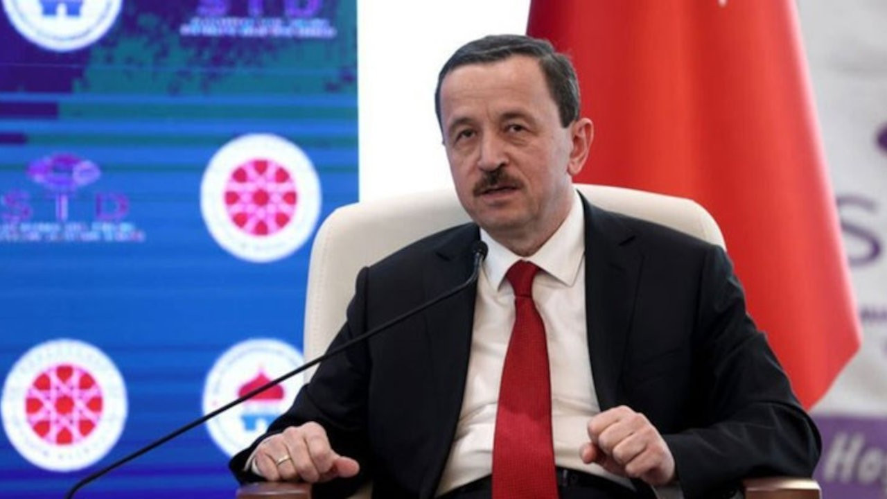 Mete Gündoğan, Saadet Partisi genel başkan adaylığından çekildi