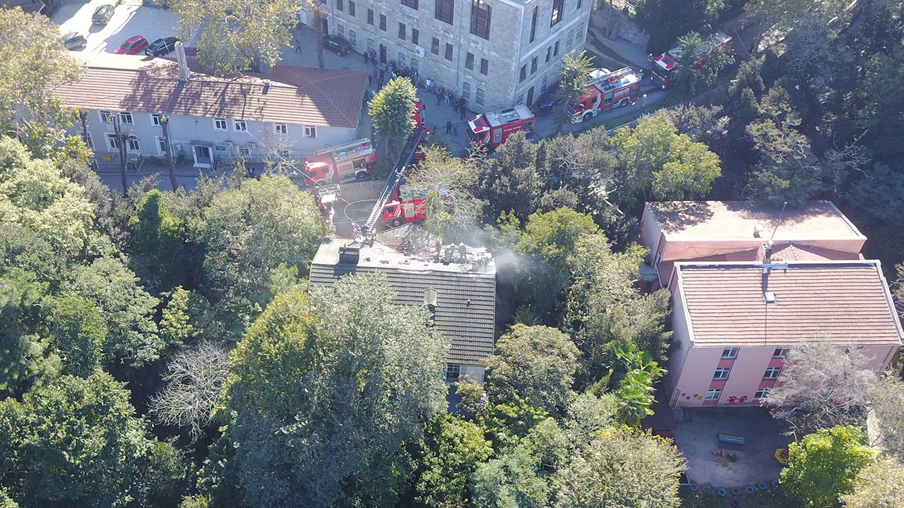 Boğaziçi Üniversitesi'nde yangın kontrol altına alındı