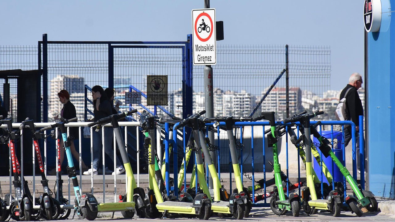 İzmir’de alkollü scooter kullanan 610 sürücüye ceza