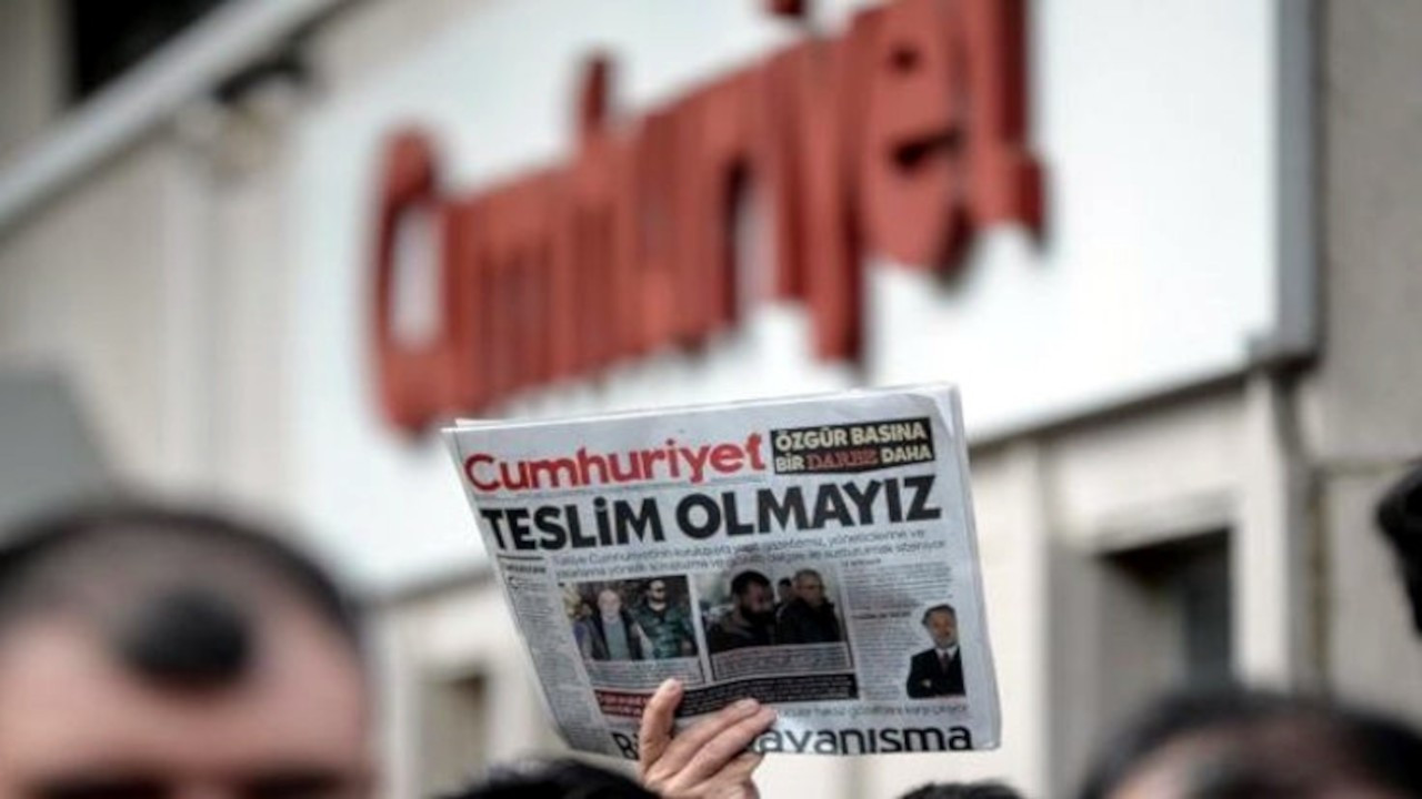Yargıtay, Cumhuriyet Gazetesi davası kararını bozdu