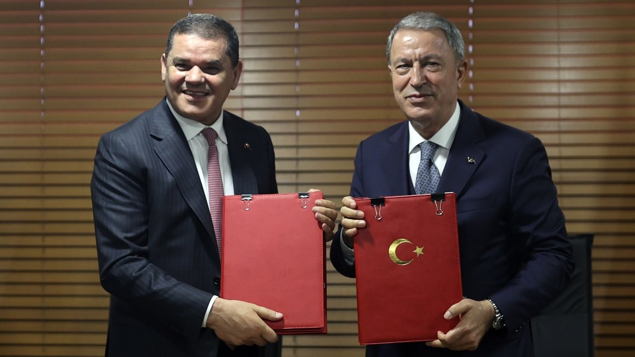 Akar ile Dibeybe imzaladı: Türk Silahlı Kuvvetleri destek verecek