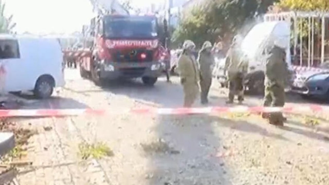 İkitelli'de sanayi sitesinde patlama: 1 kişi öldü, 4 kişi yaralandı