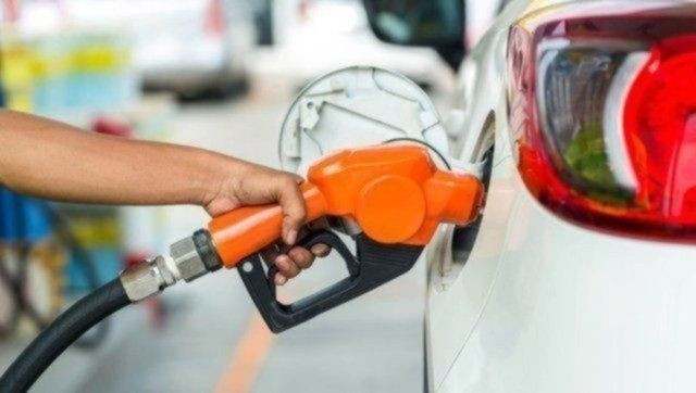 Benzine zam: Akaryakıt fiyatlarında son durum - Sayfa 2