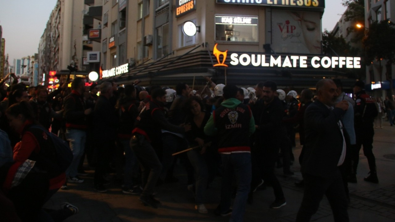 Gençlik örgütlerinin sergisine polis saldırısı: En az 20 gözaltı