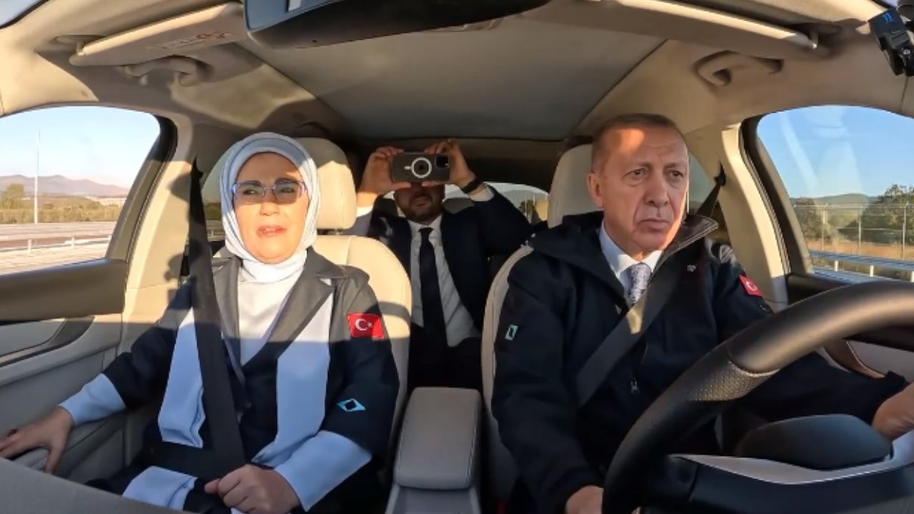 Erdoğan, TOGG aracını sürdüğü görüntüleri paylaştı