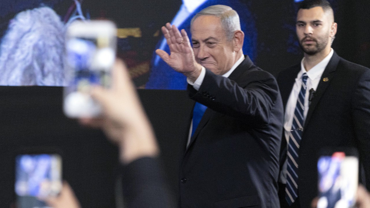 Netanyahu 'İsrail tarihinin en sağcı hükümetini' kurdu