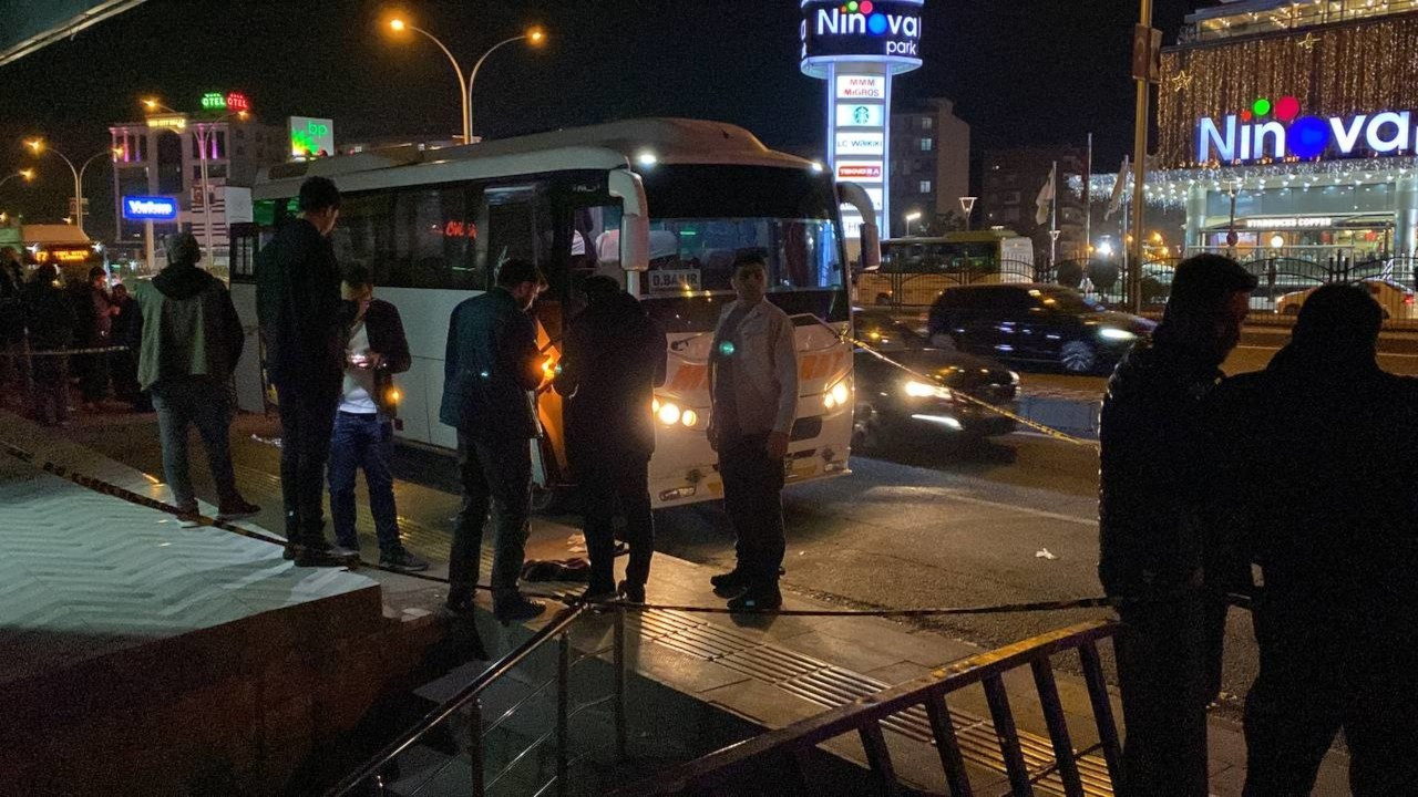 Diyarbakır'da midibüs şoförüne durakta silahlı saldırı
