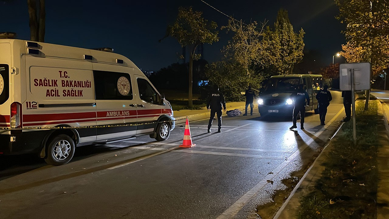 Tuzla'da devrilen motosikletin sürücüsü öldü