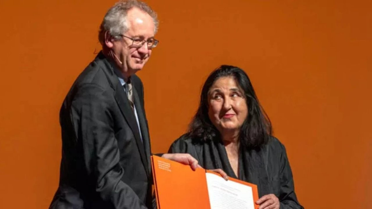 Yazar Emine Sevgi Özdamar, Georg-Büchner Ödülü'nü aldı