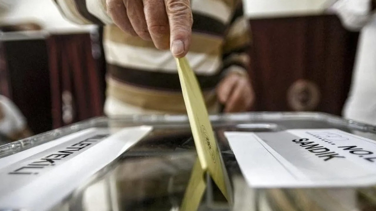 Son anket: DEVA ve Gelecek'ten oy kayıyor, AK Parti 2 puan yükseldi