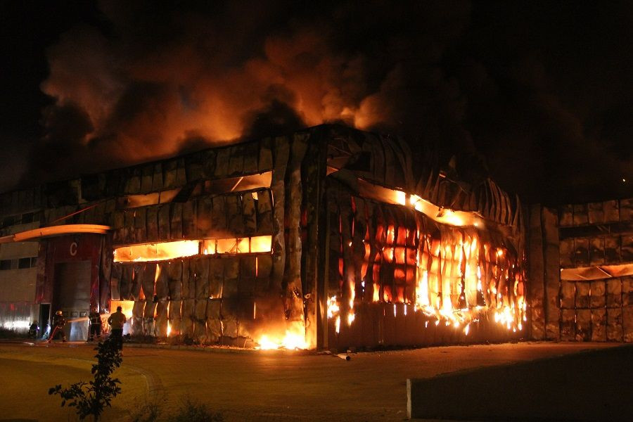 Hatay'da mobilya fabrikasında yangın - Sayfa 2