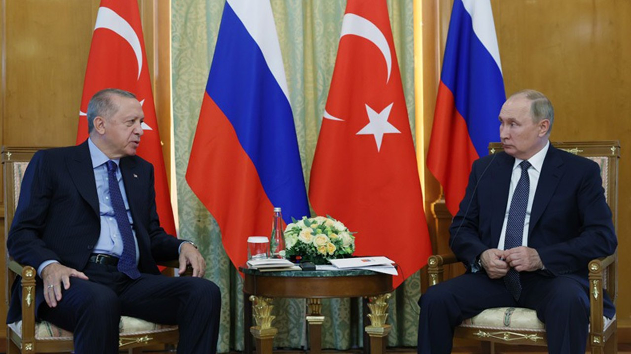 'Erdoğan Putin'e, Putin Erdoğan'a mahkûm: Faturayı vatandaş ödeyecek'