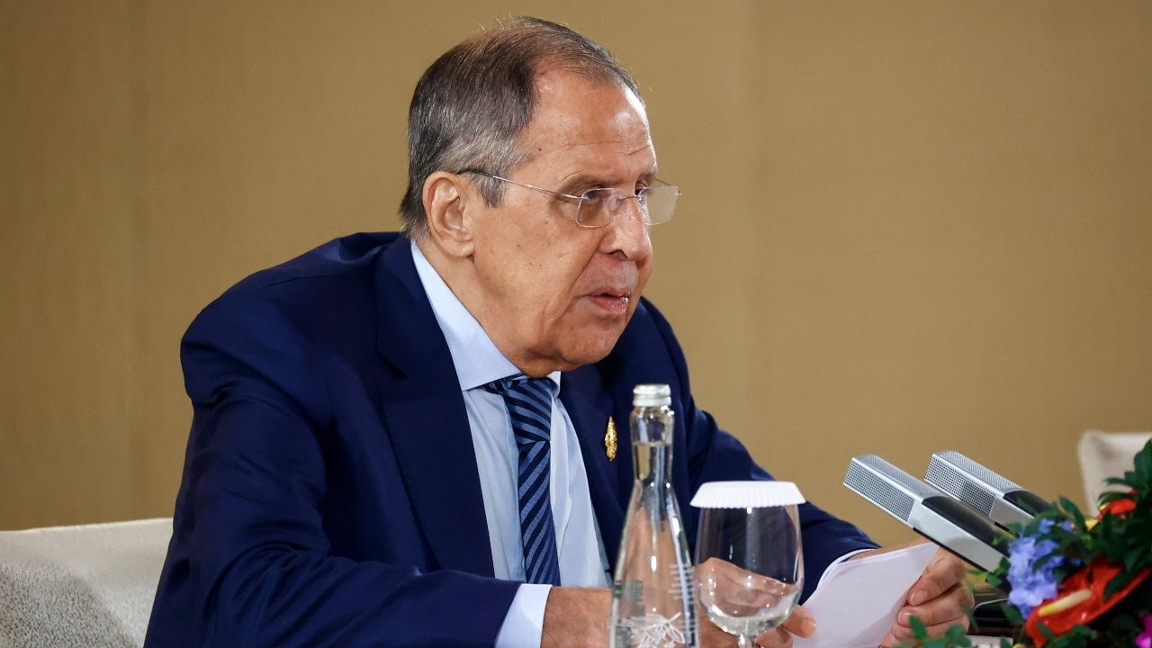 Rusya Dışişleri Bakanı Lavrov: Zelenskiy, Batı'yı dinlemiyor