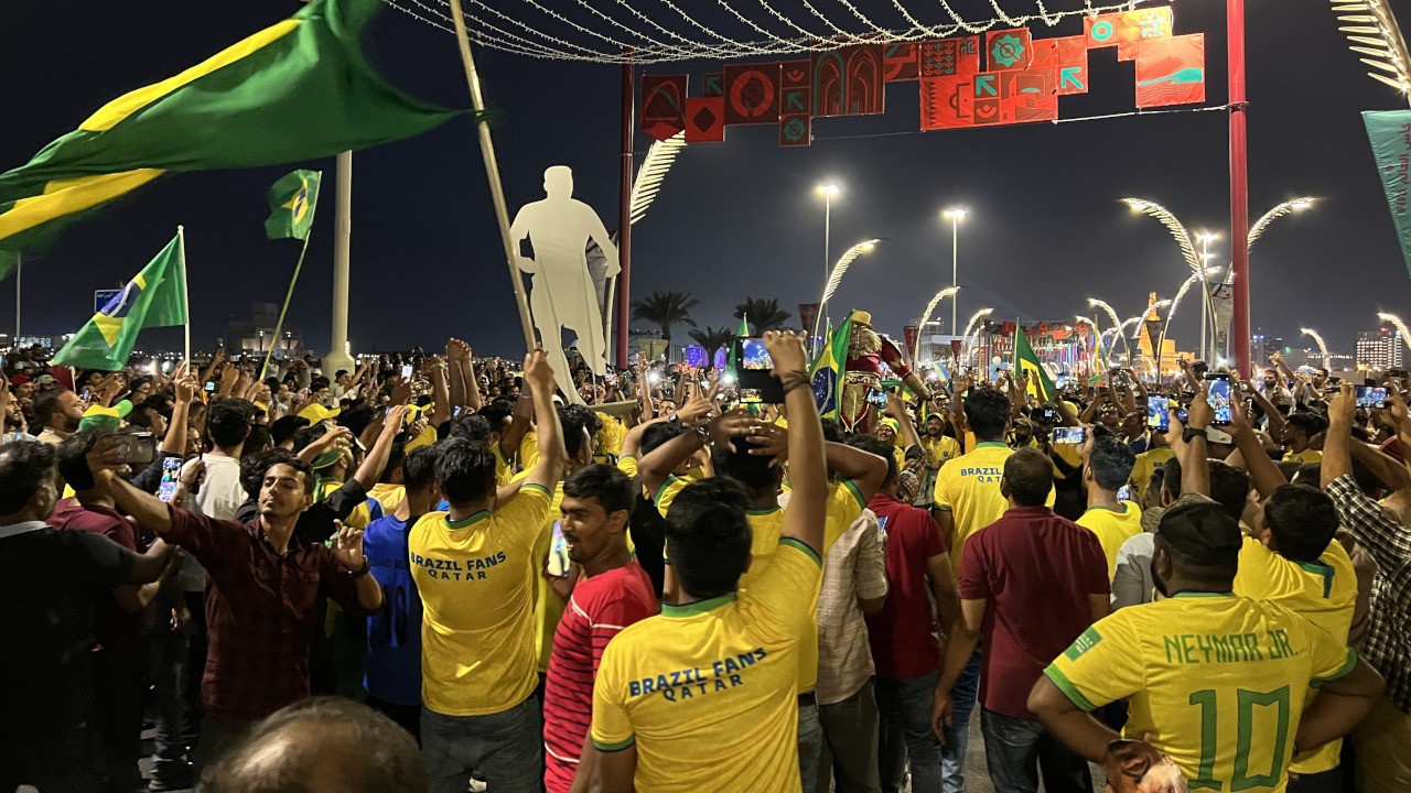 Dünya Kupası ev sahibi Katar 'parayla taraftar' iddiasını yalanladı