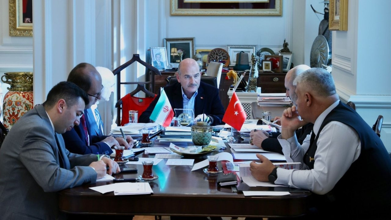 Süleyman Soylu, İran İçişleri Bakanı Vahidi ile görüştü