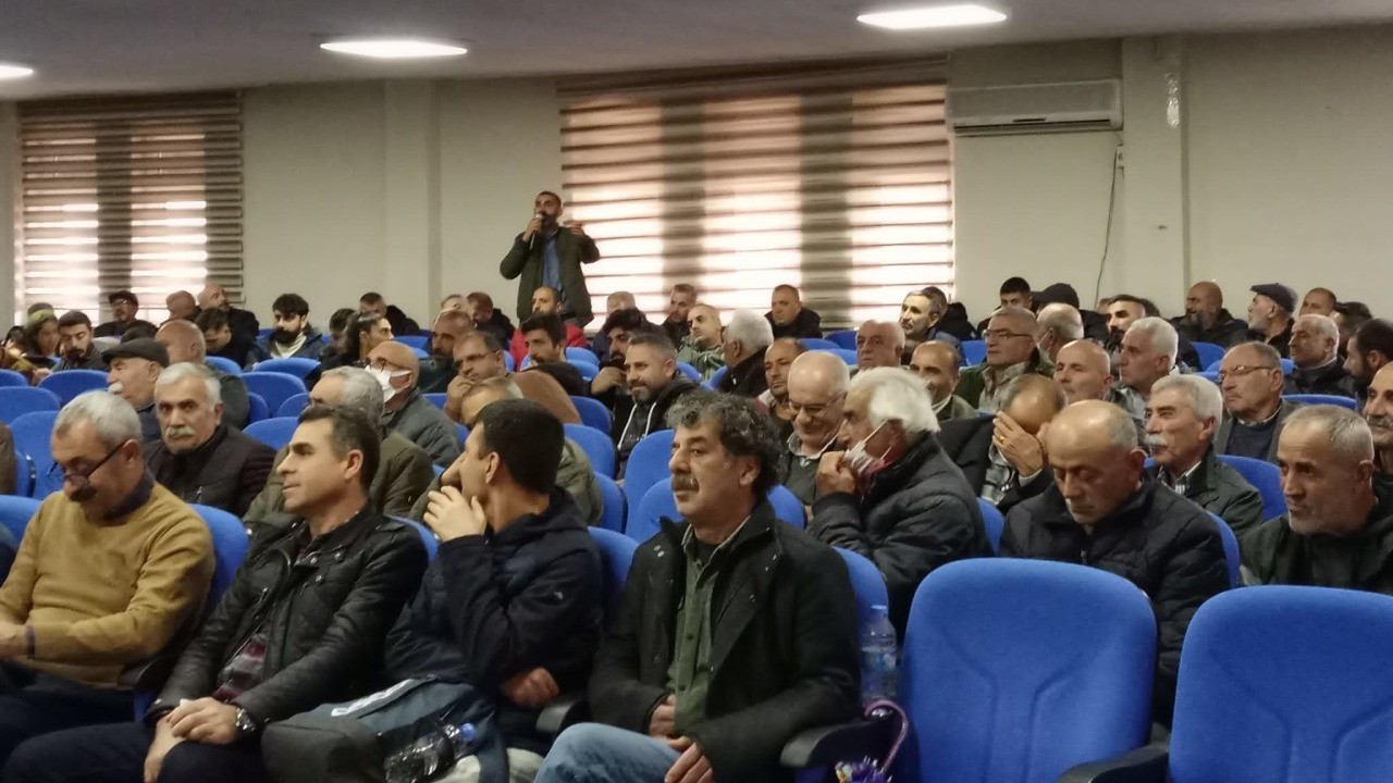 Dersim'de halk toplantısı: Su ve ulaşım zammı tartışıldı