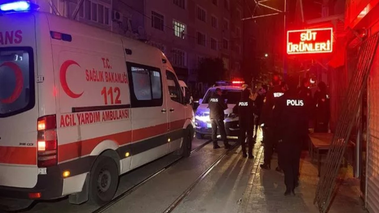 Bursa'da marketteki bıçaklı kavgada bir kişi yaralandı