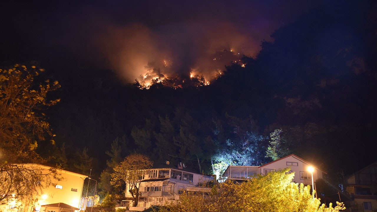 Bartın'da orman yangını: Dört kişi gözaltına alındı