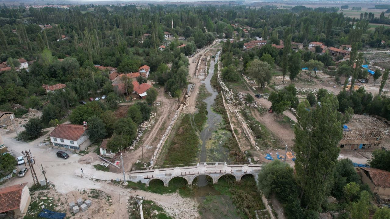 Kütahya'da bin 700 yıllık pagan heykelleri bulundu - Sayfa 3