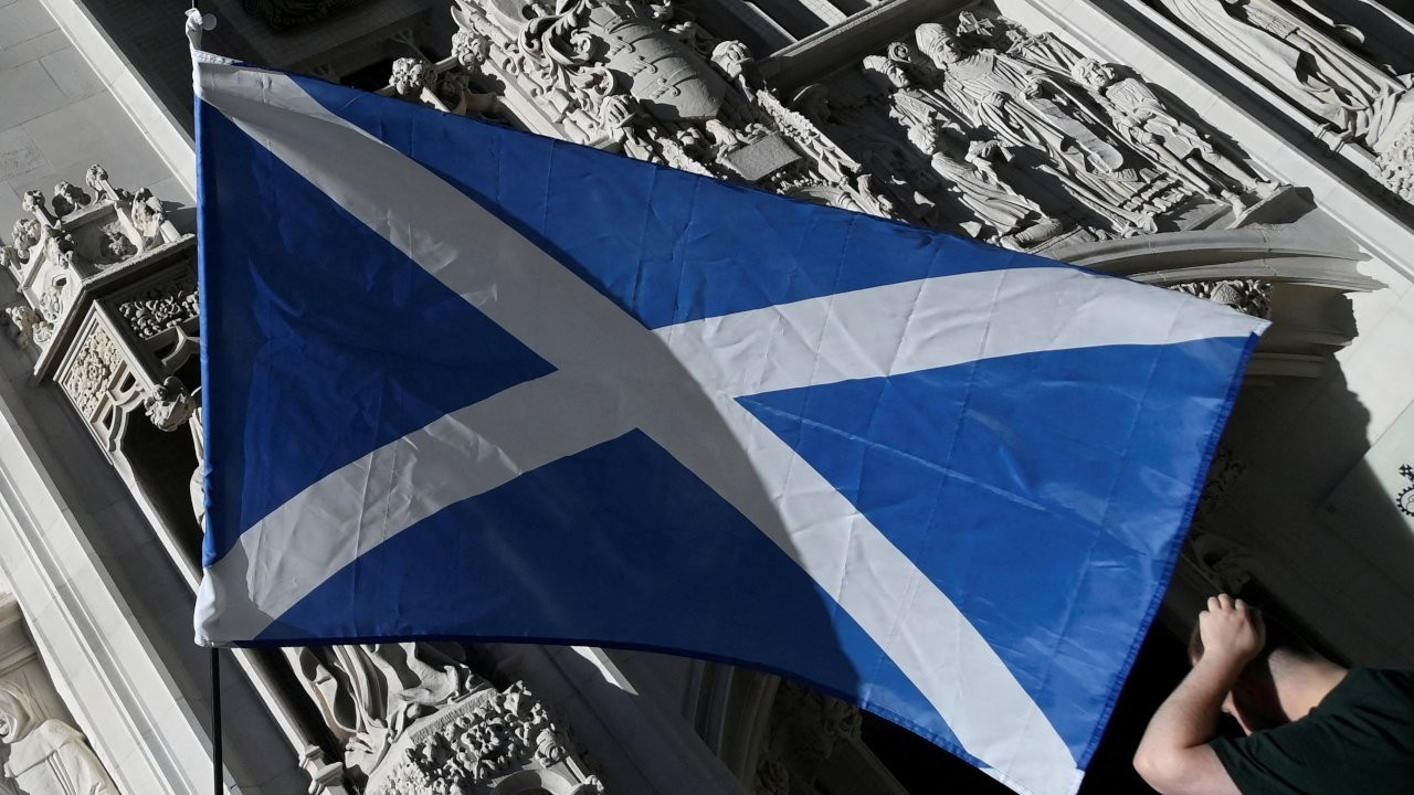 İskoçya'nın bağımsızlık referandumu başvurusu İ﻿ngiltere'de reddedildi
