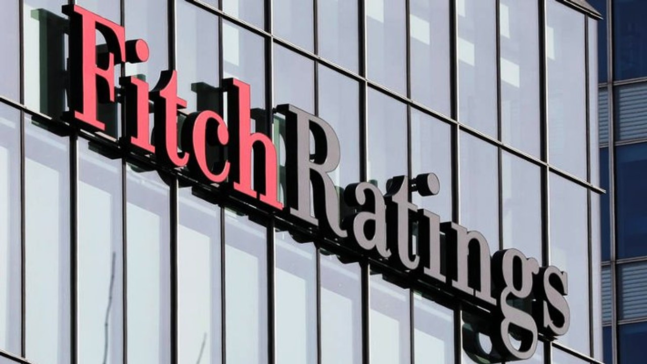 Fitch, Türkiye’deki 11 şirketin not görünümünü yükseltti