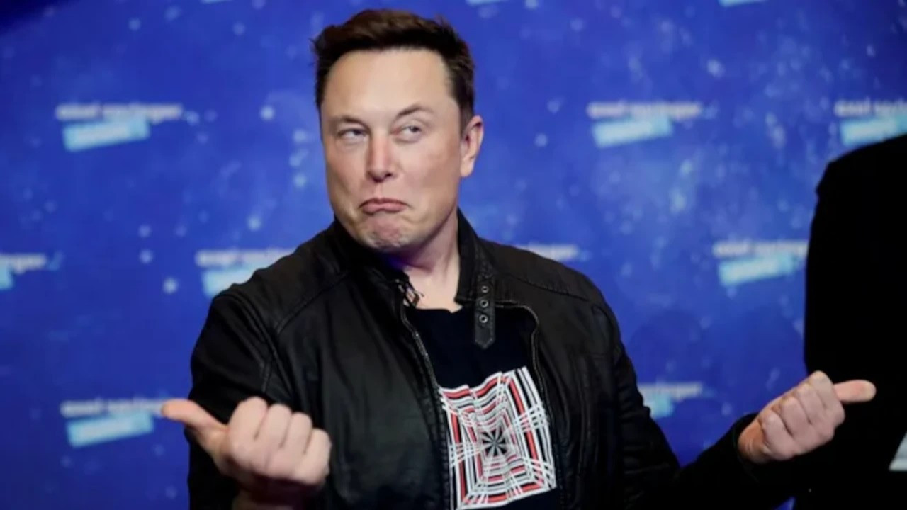 Elon Musk'tan Trump'ın rakibi Ron DeSantis'e destek