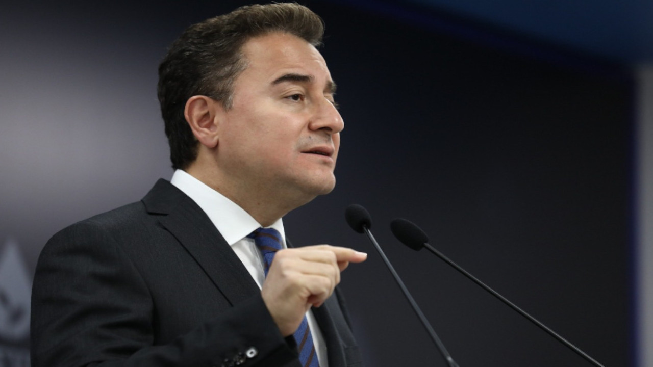 Babacan: Tek parti dönemine özendiğinizi mi itiraf ediyorsunuz?