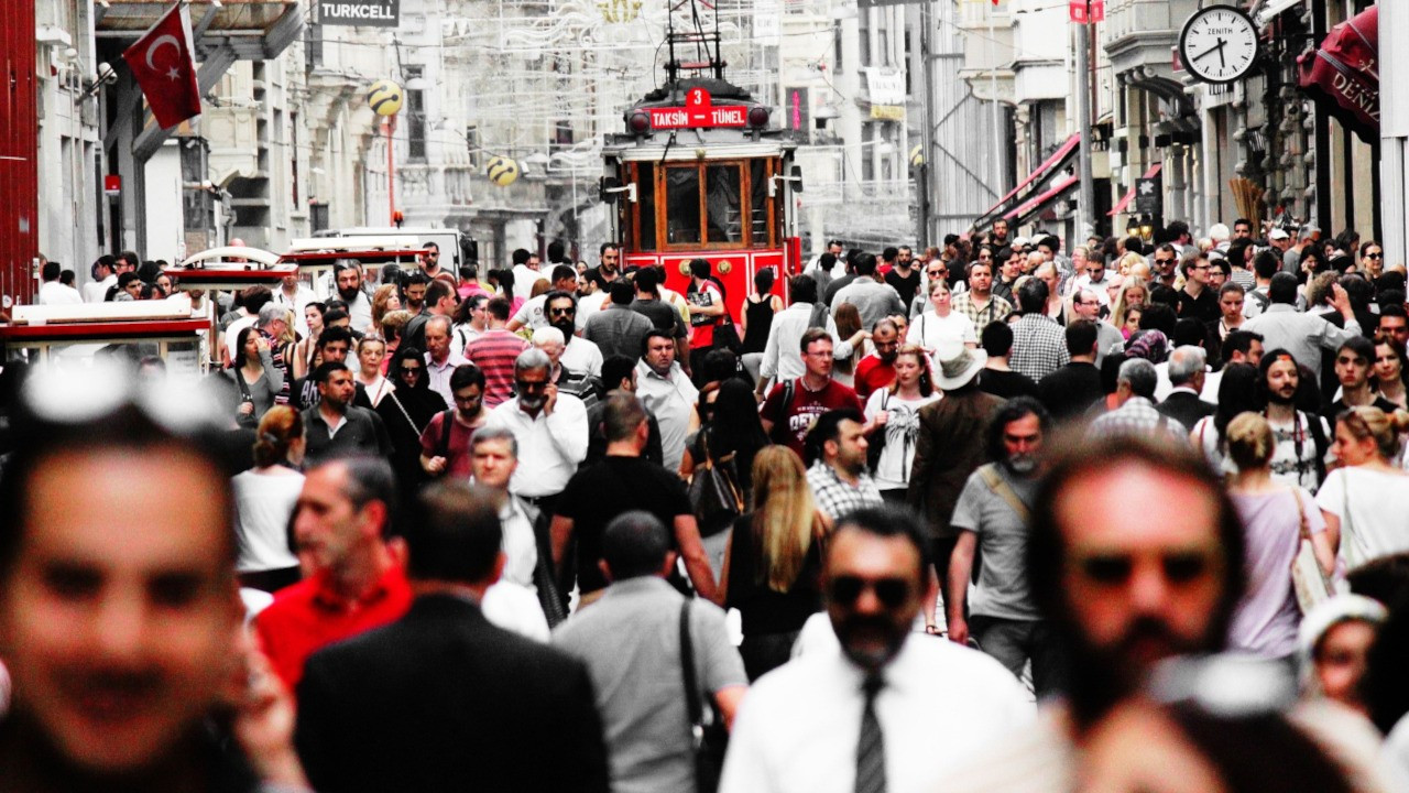 İçişleri Sözcüsü Çataklı: Türkiye'deki yabancı sayısı 5 milyon 239 bin 426