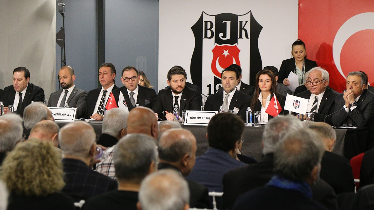 Beşiktaş Divan Kurulu toplandı: Kulübün borcu 6 milyar 264 milyon TL