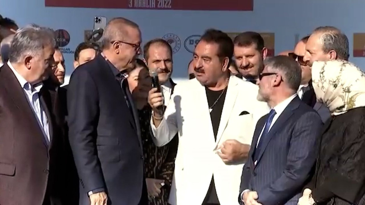 Tatlıses, Erdoğan'a sordu: Ben sizin dostunuz muyum?